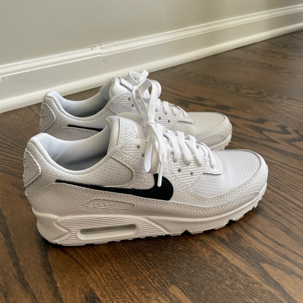 COPY - Nike Air Max 90 Women’s Sneaker Size 7